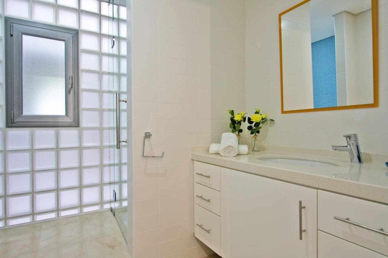 Believe In Dream Apart Contemporaneo Com Piscina Tavira Exteriör bild