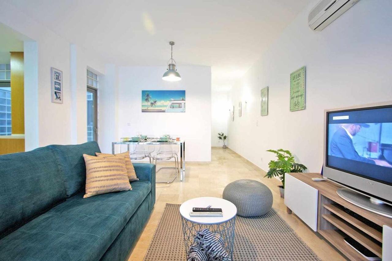 Believe In Dream Apart Contemporaneo Com Piscina Tavira Exteriör bild